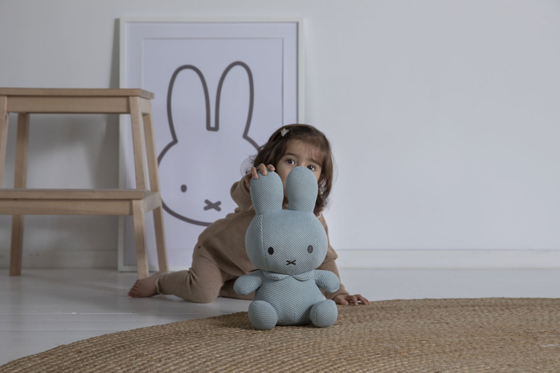 Kuscheltier Miffy grün Strick 32 cm