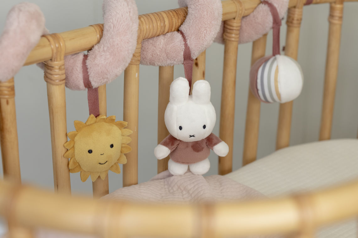 Miffy Aktivitäten-Spirale Fluffy pink