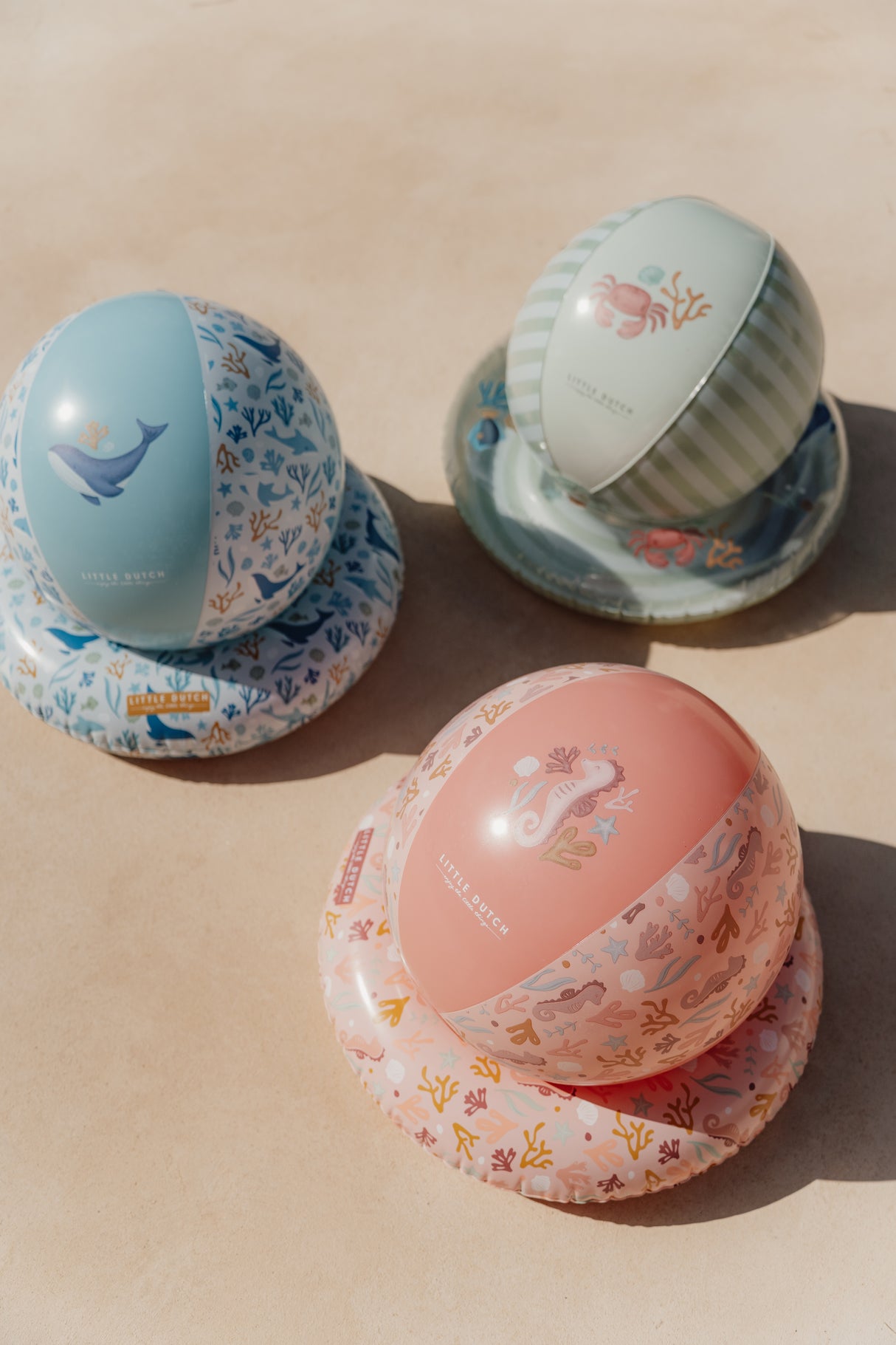 Little Dutch Beach Ball Ocean Dreams Blau
