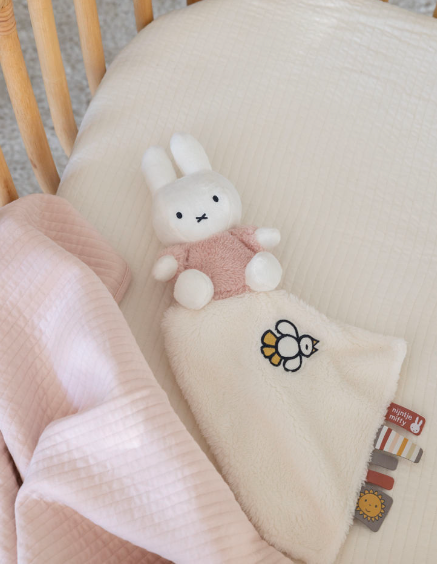 Miffy Kuscheltuch Fluffy pink
