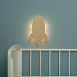 Wandlampe aus Holz Rakete