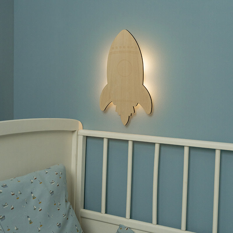Wandlampe aus Holz Rakete